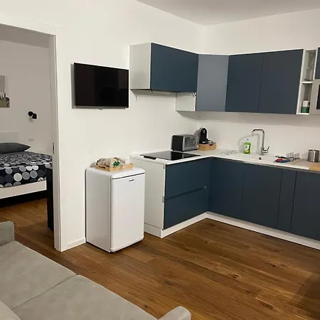 Al Settimo Chilometro 4*